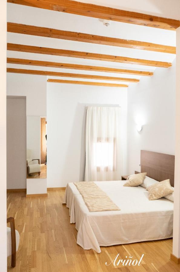 Hotel Baron Andilla Valdealgorfa Buitenkant foto