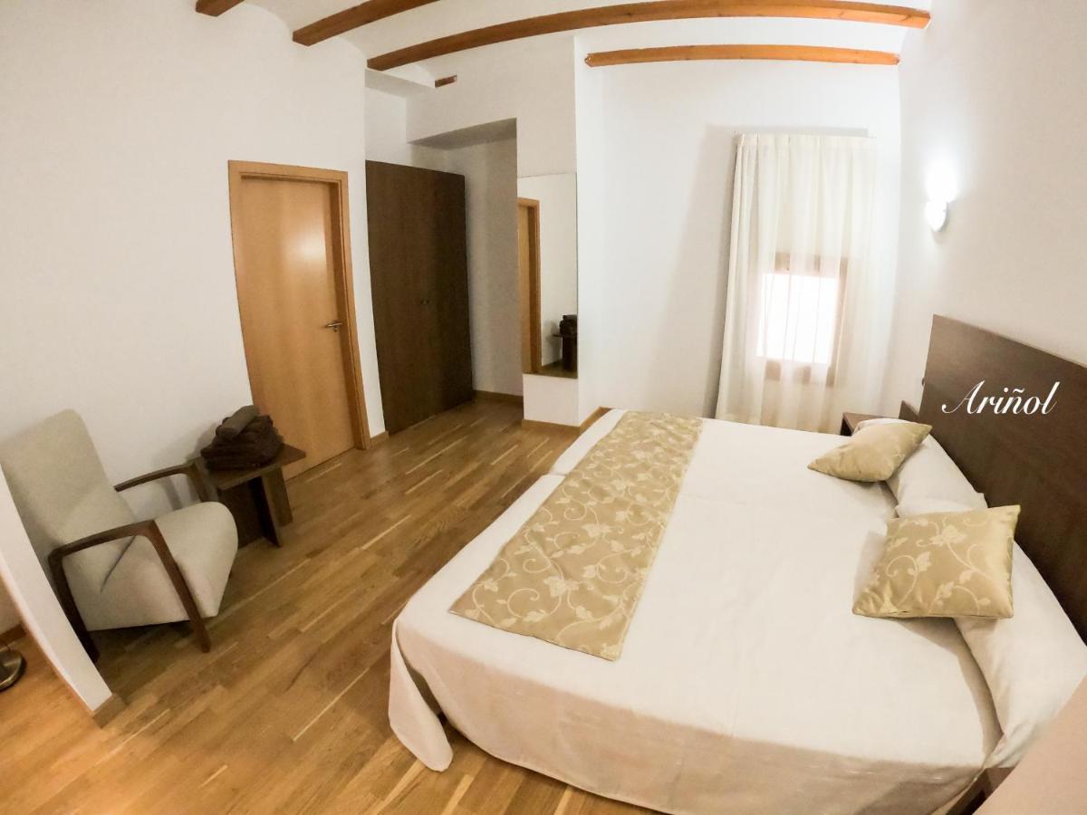 Hotel Baron Andilla Valdealgorfa Buitenkant foto