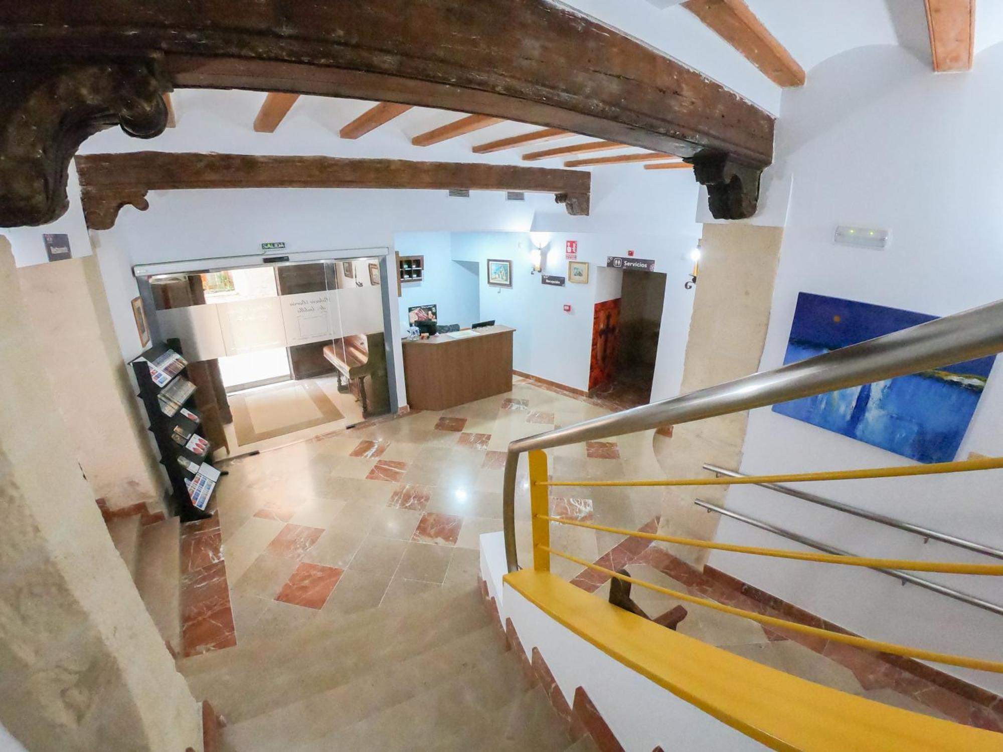 Hotel Baron Andilla Valdealgorfa Buitenkant foto