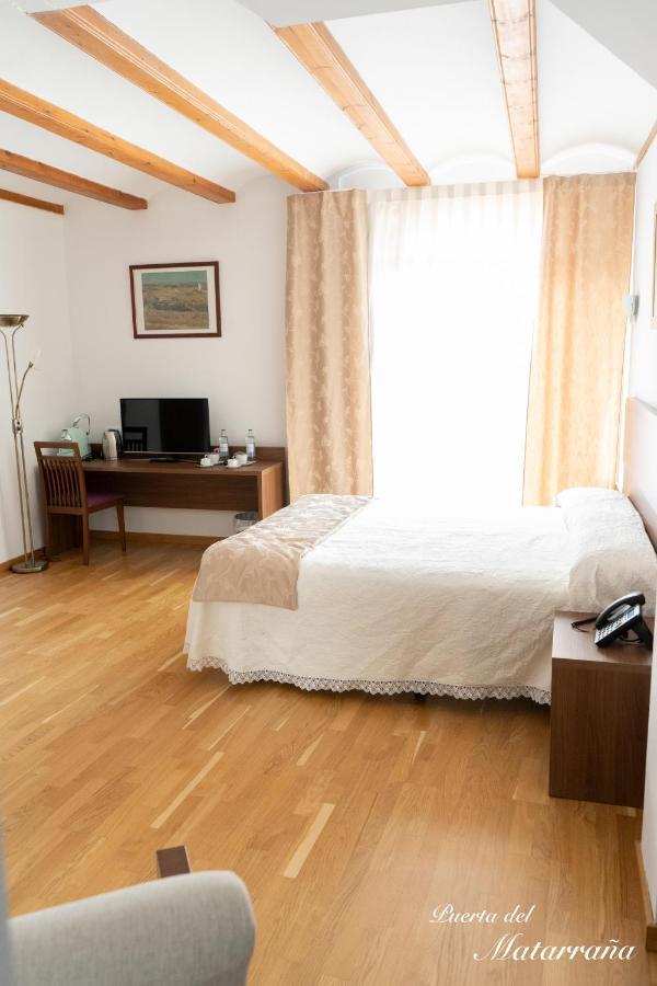 Hotel Baron Andilla Valdealgorfa Buitenkant foto